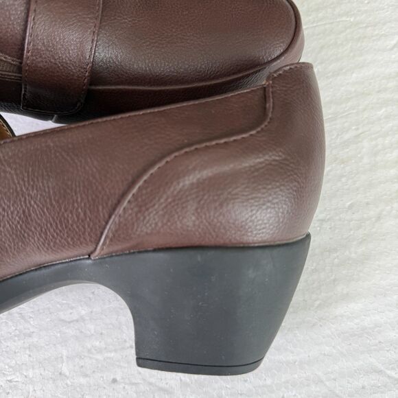 Size 9.5WW - Comfortview Women's The Maya Slip On Shootie Brown - Picture 6 of 9